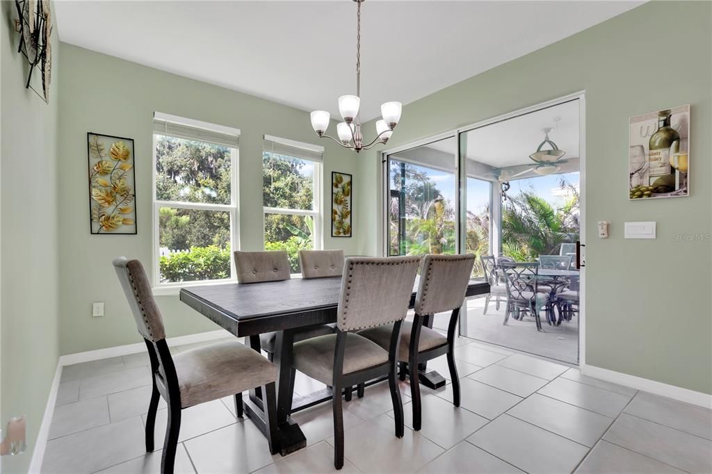 En Venta: $499,000 (4 camas, 3 baños, 2142 Pies cuadrados)