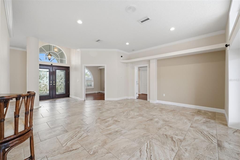 Active With Contract: $439,900 (3 beds, 3 baths, 2187 Square Feet)
