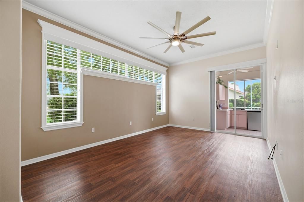 Active With Contract: $439,900 (3 beds, 3 baths, 2187 Square Feet)