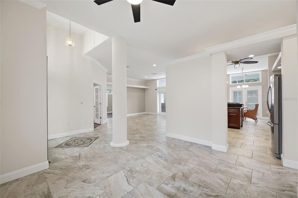 Active With Contract: $439,900 (3 beds, 3 baths, 2187 Square Feet)