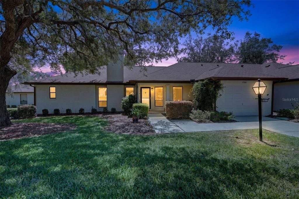 En Venta: $268,000 (3 camas, 2 baños, 1569 Pies cuadrados)