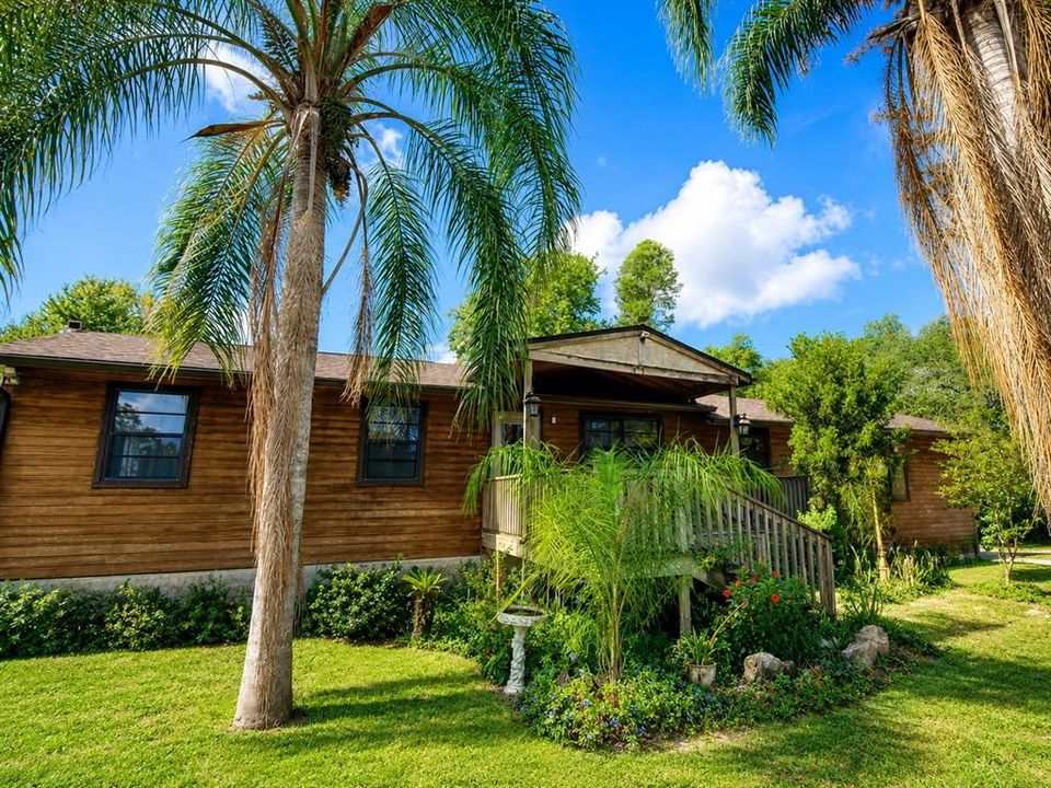 For Sale: $750,000 (4 beds, 2 baths, 2158 Square Feet)