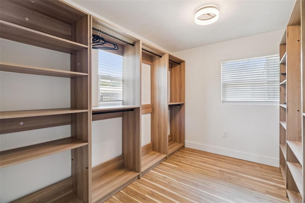En Venta: $599,000 (3 camas, 2 baños, 1388 Pies cuadrados)