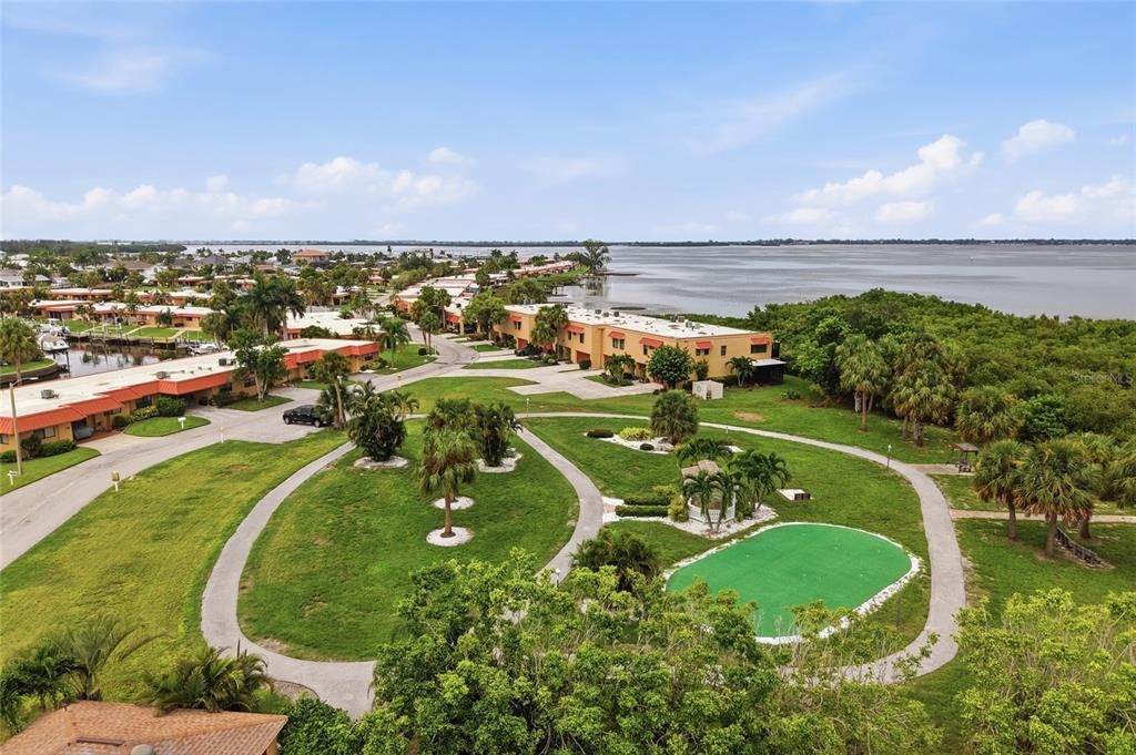 For Sale: $525,000 (3 beds, 2 baths, 1452 Square Feet)