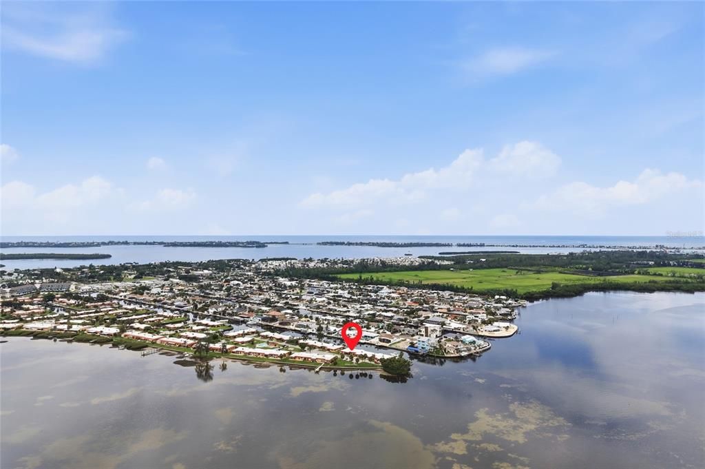 For Sale: $525,000 (3 beds, 2 baths, 1452 Square Feet)