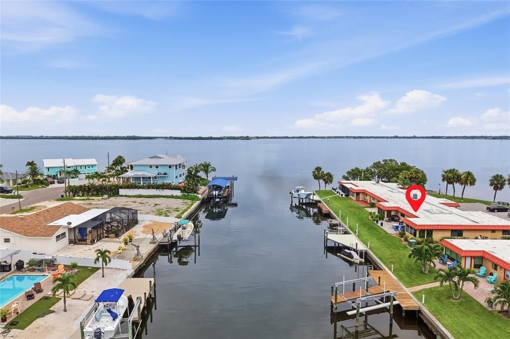 For Sale: $525,000 (3 beds, 2 baths, 1452 Square Feet)