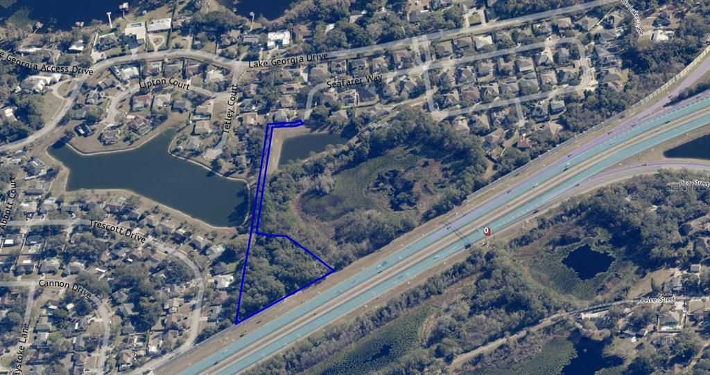 На продажу: $230,000 (2.41 acres)
