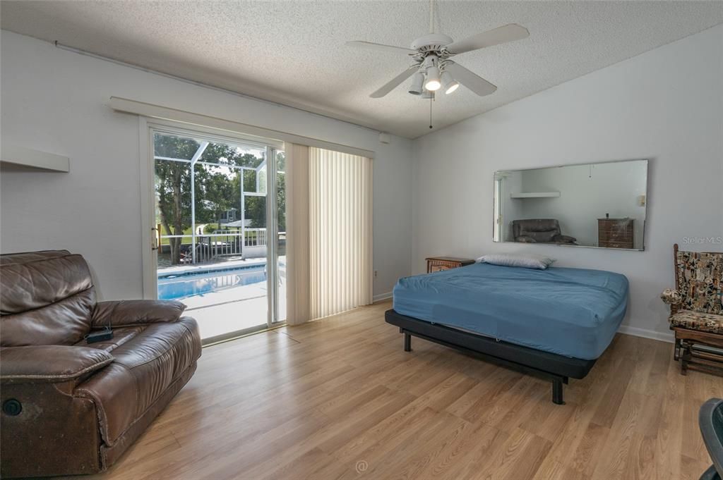 For Sale: $650,000 (3 beds, 2 baths, 2151 Square Feet)