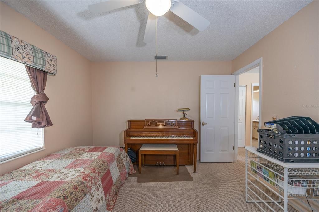 For Sale: $650,000 (3 beds, 2 baths, 2151 Square Feet)