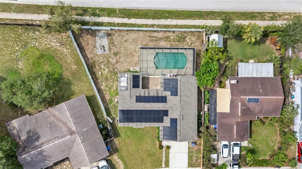 For Sale: $374,900 (4 beds, 2 baths, 1920 Square Feet)