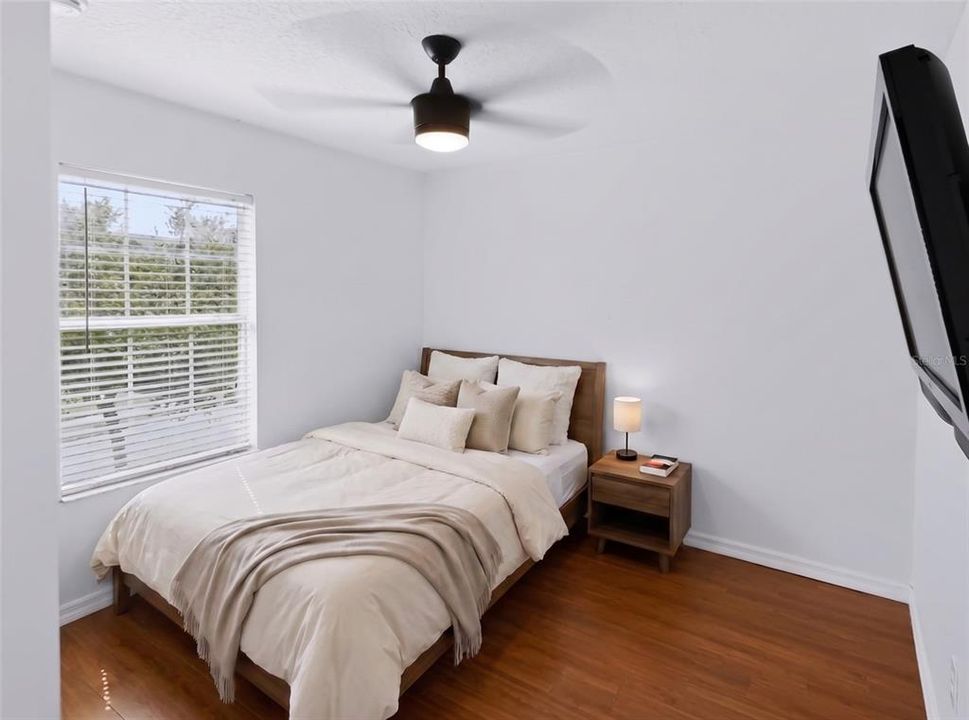 For Sale: $355,000 (3 beds, 2 baths, 1500 Square Feet)