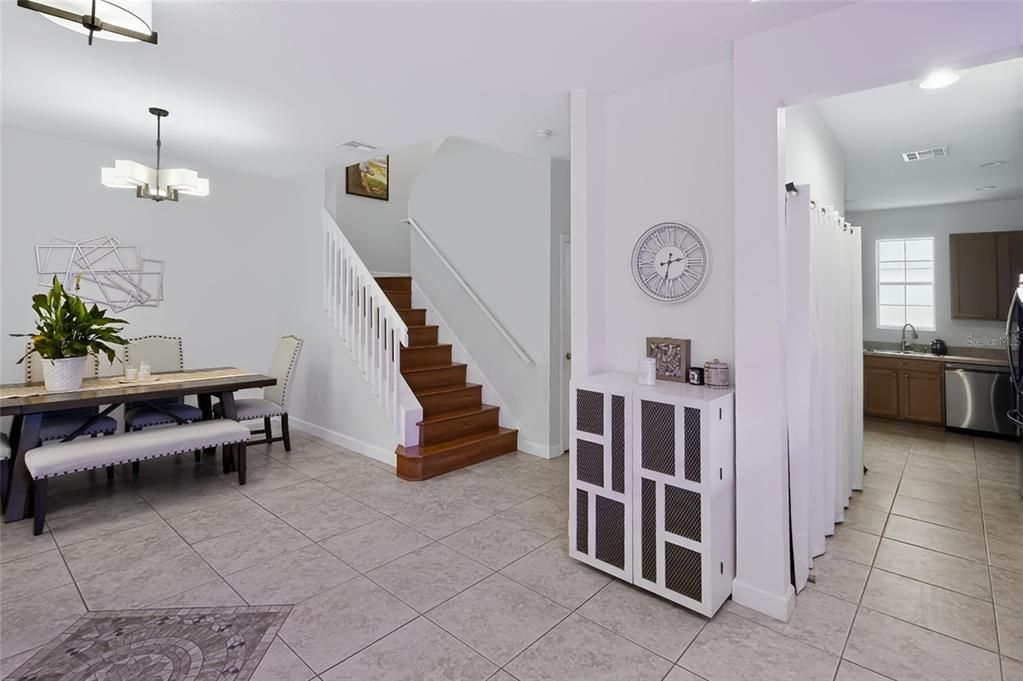 For Sale: $355,000 (3 beds, 2 baths, 1500 Square Feet)