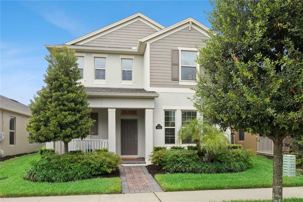 For Sale: $549,500 (3 beds, 2 baths, 2216 Square Feet)