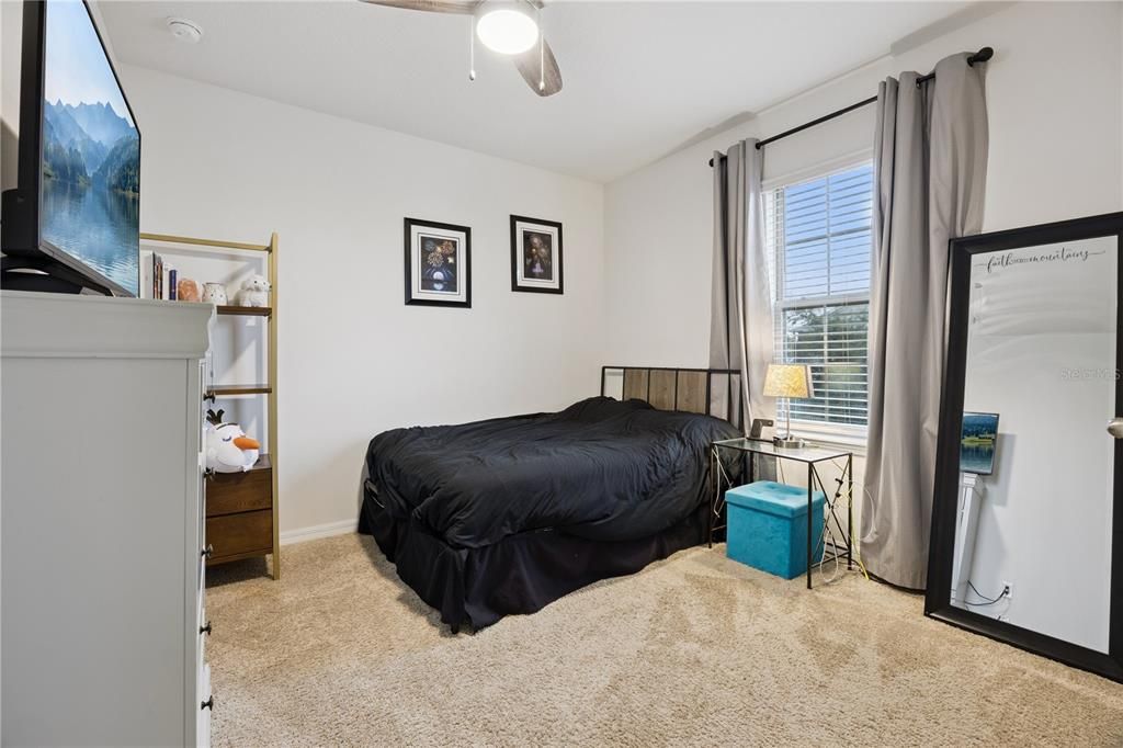 For Sale: $549,500 (3 beds, 2 baths, 2216 Square Feet)