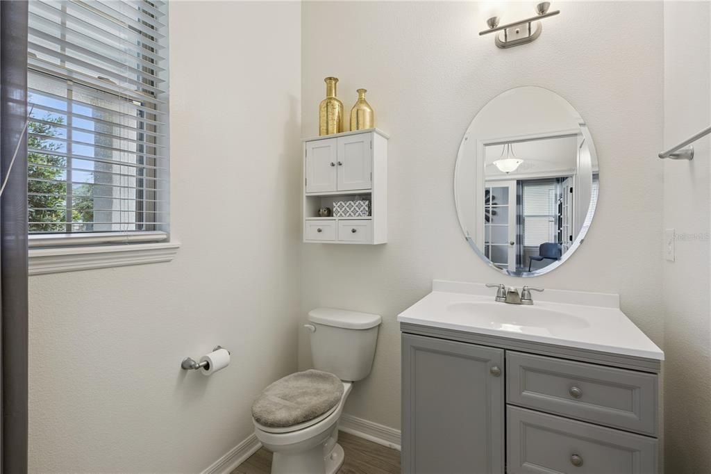 For Sale: $549,500 (3 beds, 2 baths, 2216 Square Feet)