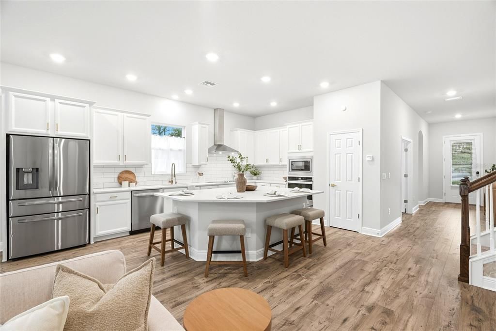 Active With Contract: $670,000 (4 beds, 3 baths, 2653 Square Feet)