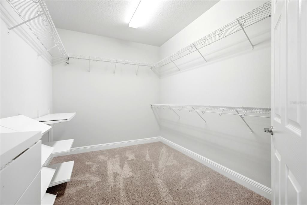 Active With Contract: $670,000 (4 beds, 3 baths, 2653 Square Feet)