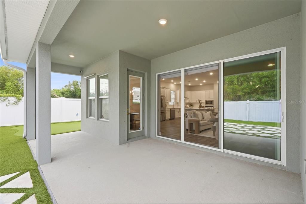 Active With Contract: $670,000 (4 beds, 3 baths, 2653 Square Feet)