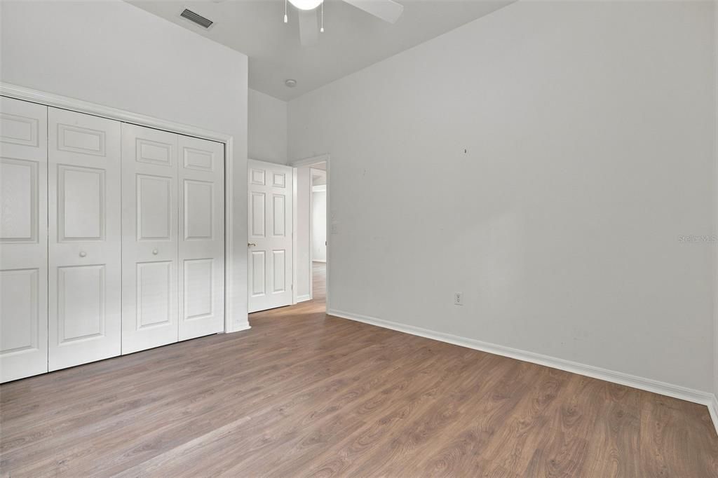En Venta: $680,000 (3 camas, 3 baños, 2772 Pies cuadrados)