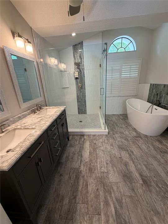For Rent: $3,800 (3 beds, 2 baths, 1988 Square Feet)