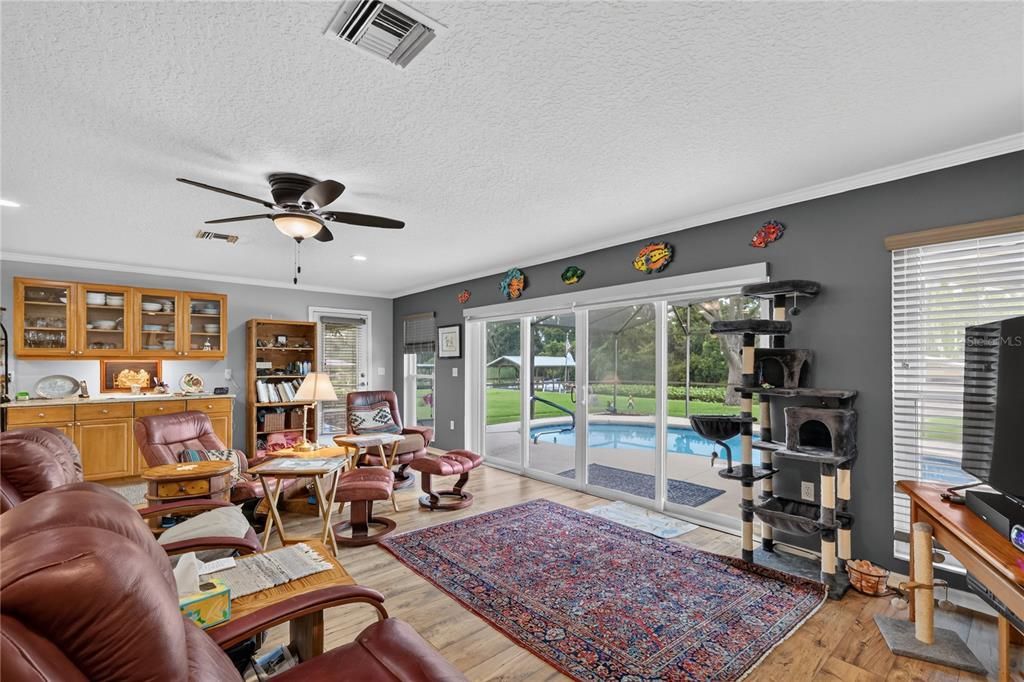 For Sale: $599,900 (3 beds, 3 baths, 2235 Square Feet)