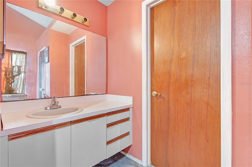 На продажу: $360,000 (3 спален, 2 ванн, 1416 Квадратных фут)