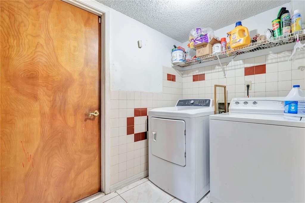 На продажу: $360,000 (3 спален, 2 ванн, 1416 Квадратных фут)