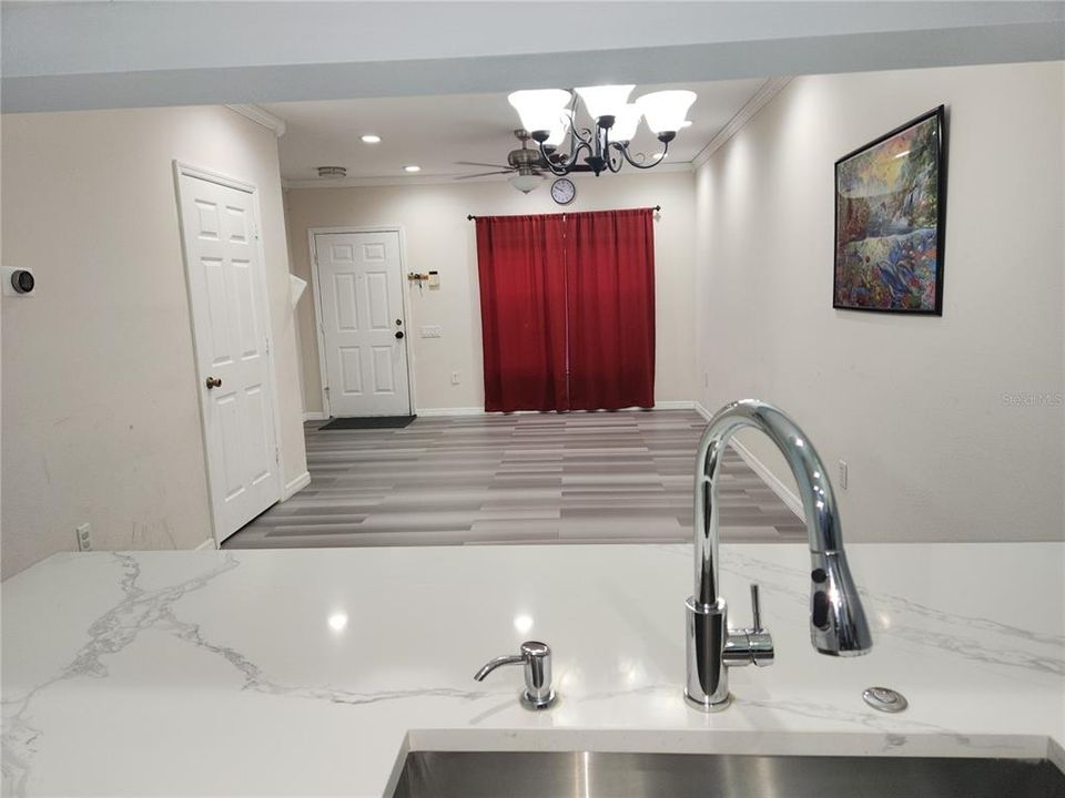 For Rent: $1,800 (2 beds, 2 baths, 1152 Square Feet)