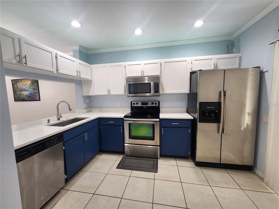 For Rent: $1,800 (2 beds, 2 baths, 1152 Square Feet)