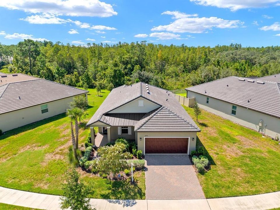 For Sale: $369,900 (2 beds, 2 baths, 1761 Square Feet)
