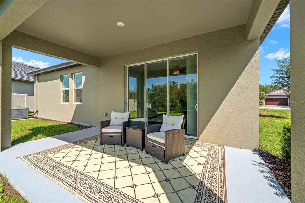 For Sale: $369,900 (2 beds, 2 baths, 1761 Square Feet)
