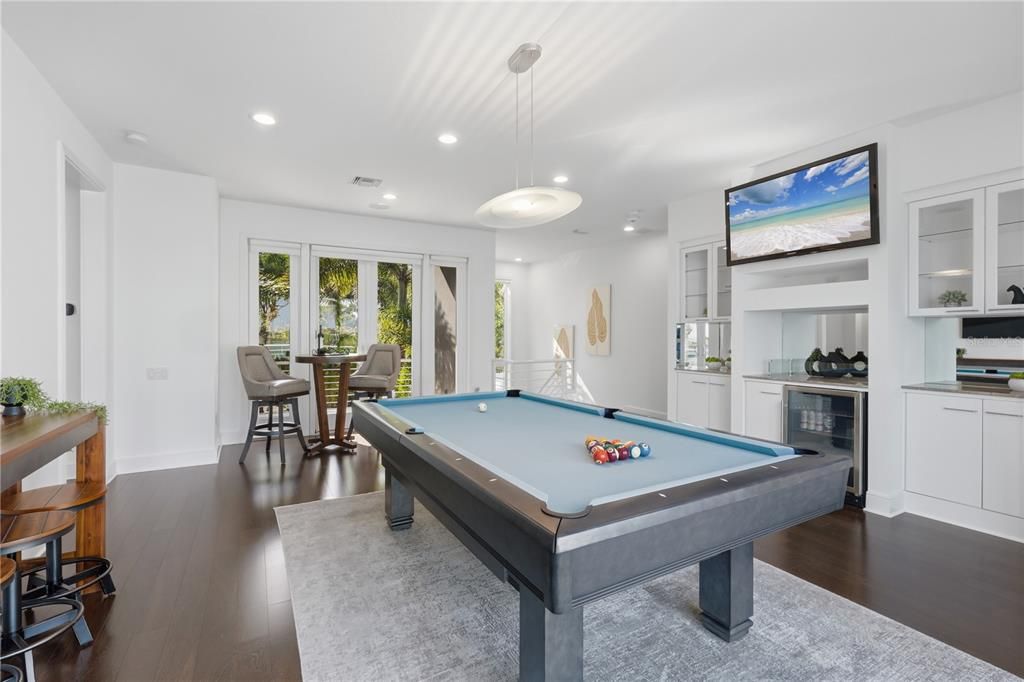For Sale: $7,995,000 (4 beds, 4 baths, 3936 Square Feet)