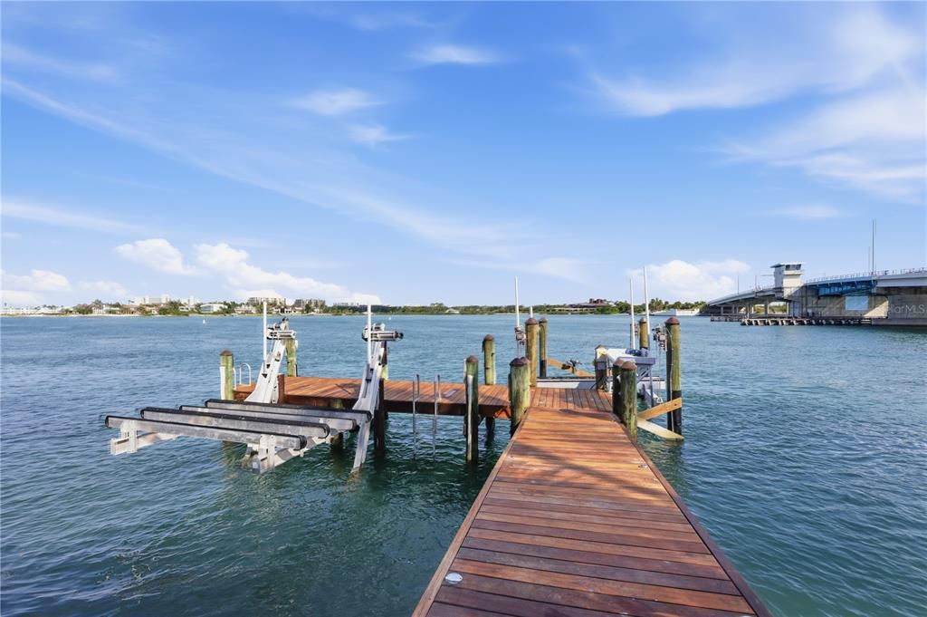 For Sale: $7,995,000 (4 beds, 4 baths, 3936 Square Feet)