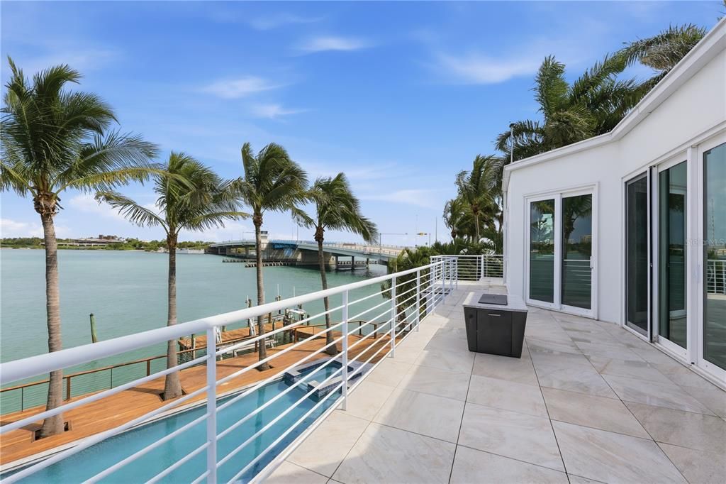 For Sale: $7,995,000 (4 beds, 4 baths, 3936 Square Feet)