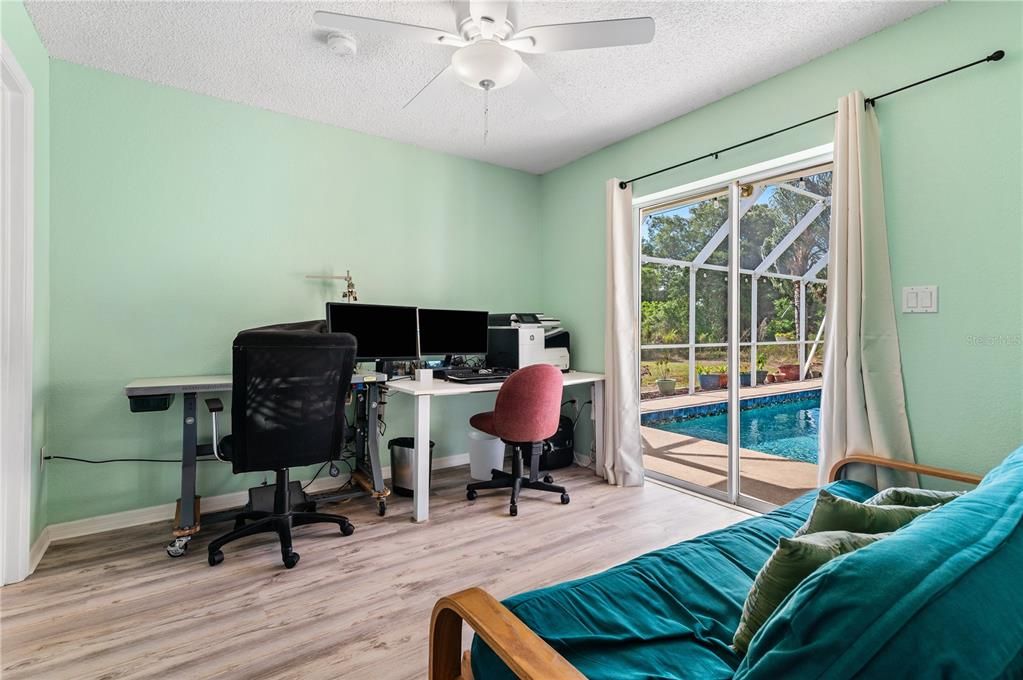 For Sale: $359,900 (3 beds, 2 baths, 1794 Square Feet)