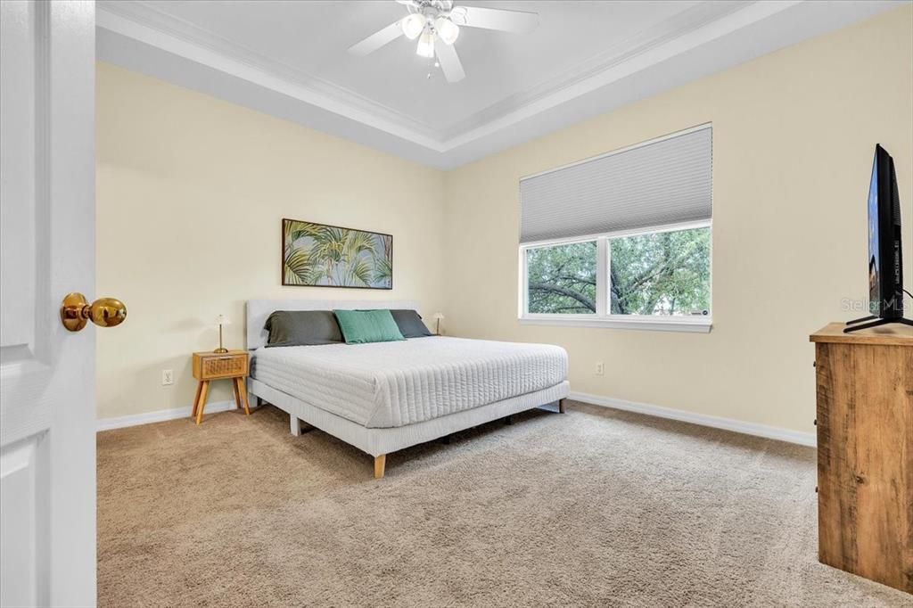For Sale: $240,000 (3 beds, 2 baths, 1608 Square Feet)