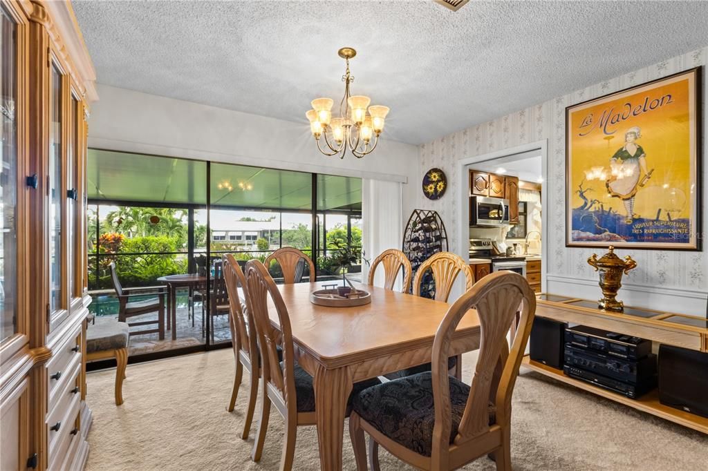 For Sale: $750,000 (3 beds, 2 baths, 1939 Square Feet)
