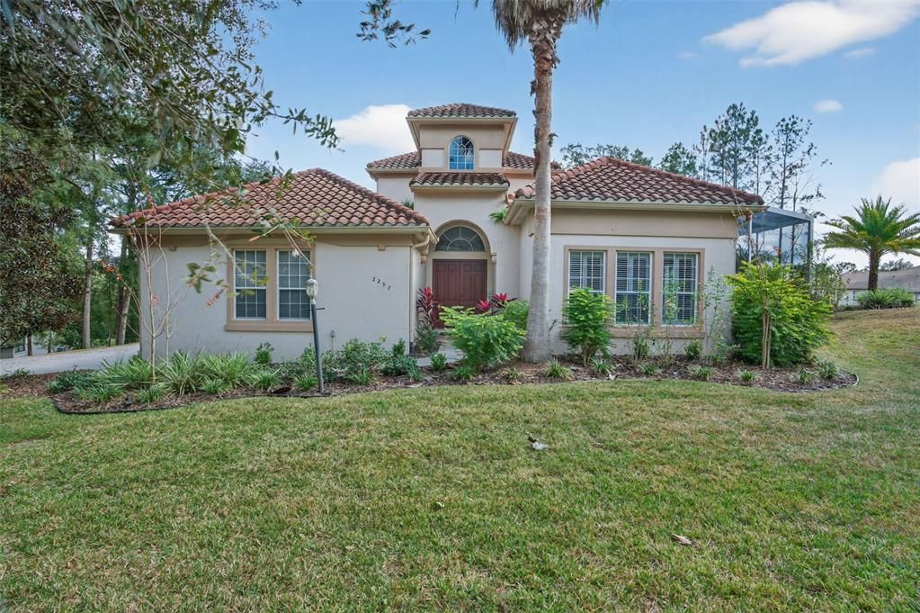 For Sale: $899,000 (5 beds, 4 baths, 3888 Square Feet)