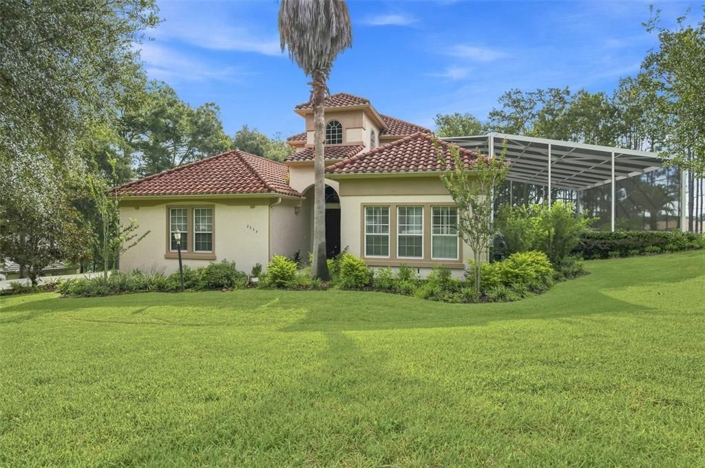 For Sale: $899,000 (5 beds, 4 baths, 3888 Square Feet)