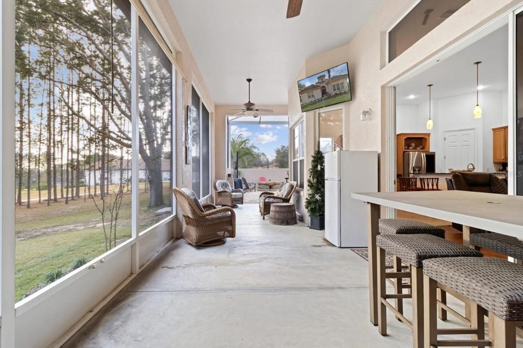 For Sale: $899,000 (5 beds, 4 baths, 3888 Square Feet)