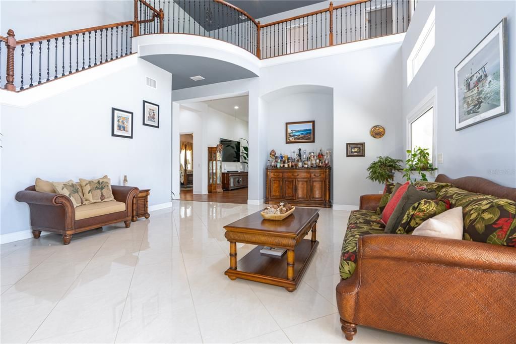 For Sale: $899,000 (5 beds, 4 baths, 3888 Square Feet)