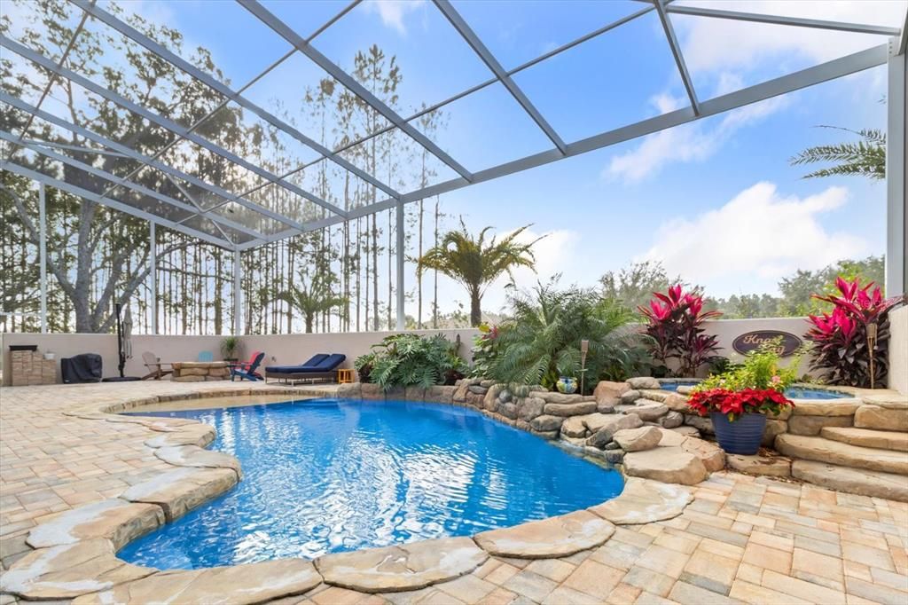 For Sale: $899,000 (5 beds, 4 baths, 3888 Square Feet)