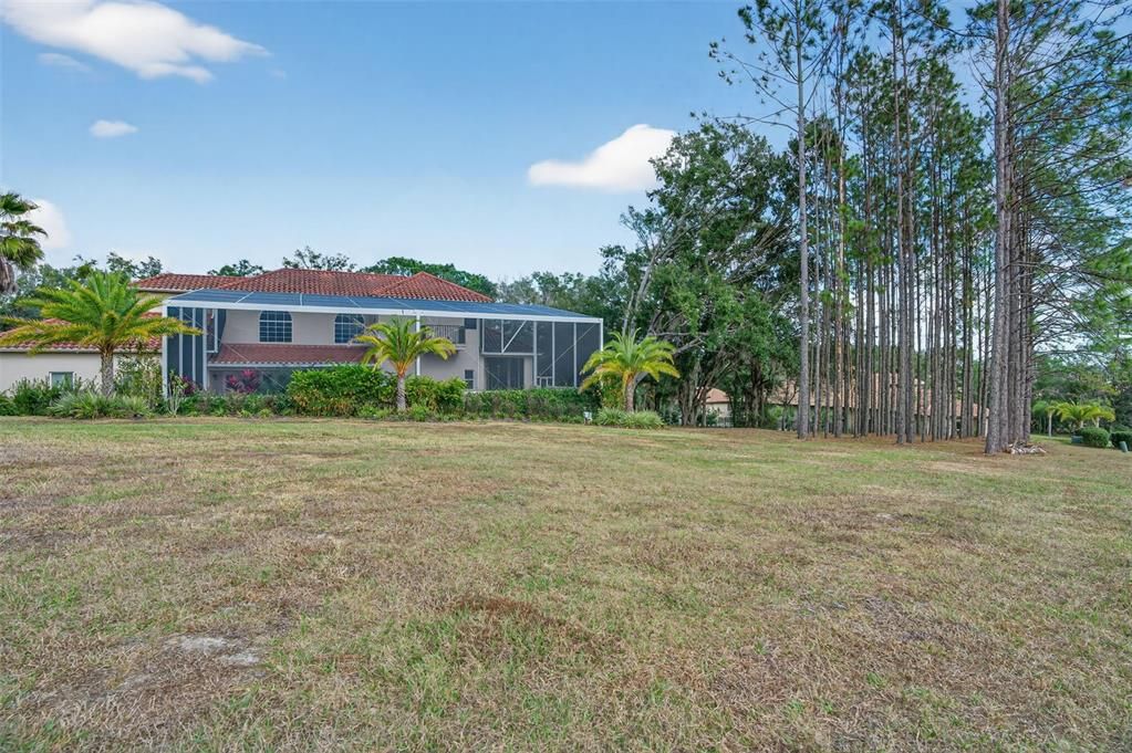 For Sale: $899,000 (5 beds, 4 baths, 3888 Square Feet)