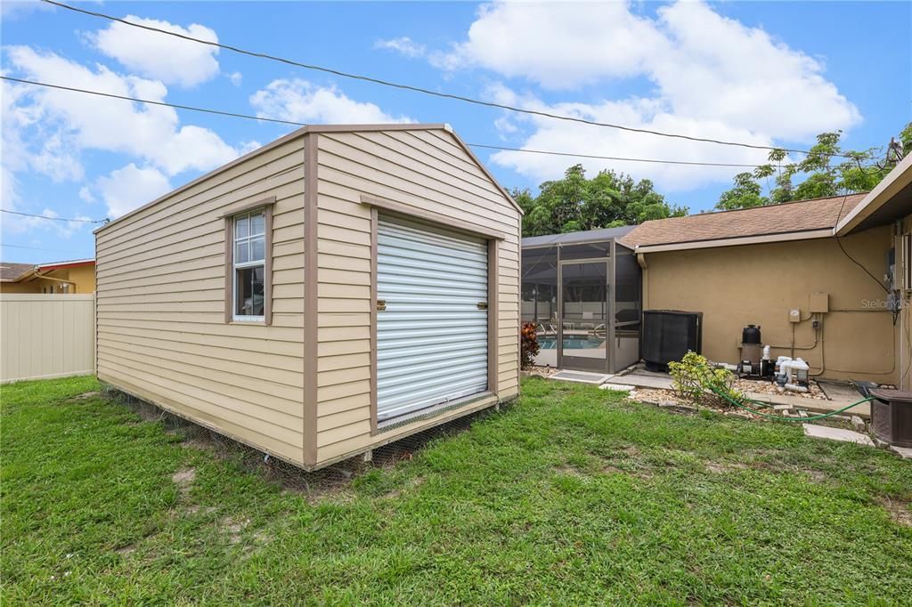 For Sale: $365,000 (3 beds, 3 baths, 1438 Square Feet)