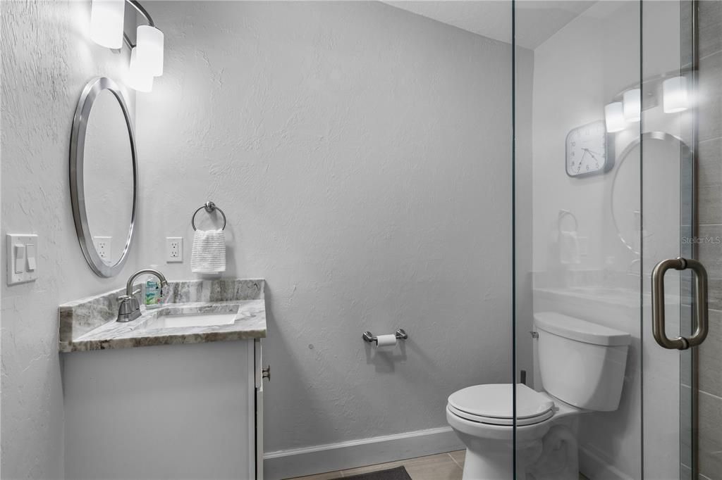 For Sale: $365,000 (3 beds, 3 baths, 1438 Square Feet)