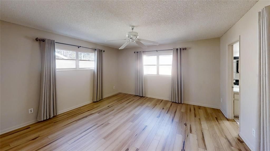 En Renta: $1,600 (2 camas, 2 baños, 1589 Pies cuadrados)