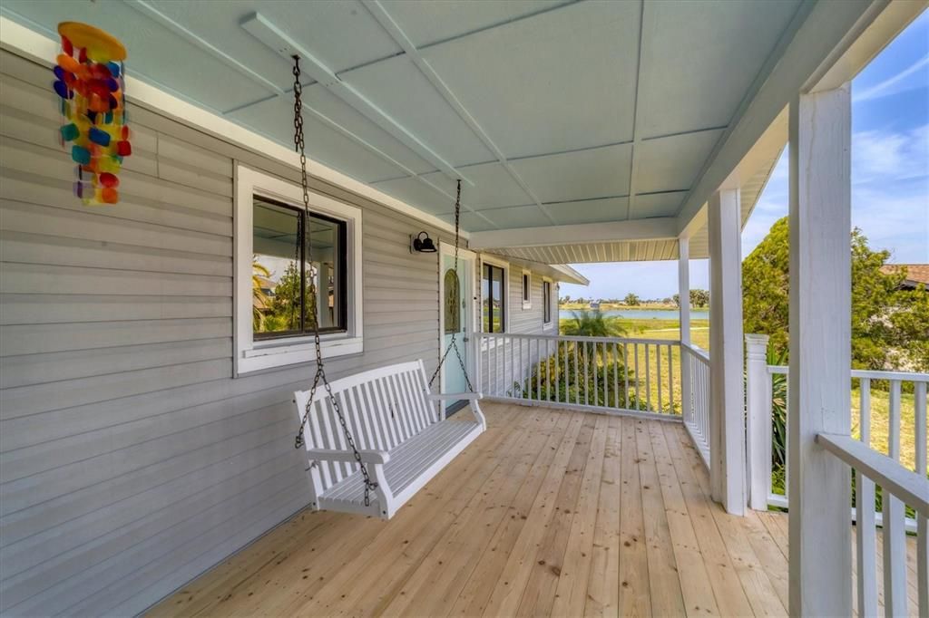 For Sale: $335,000 (3 beds, 2 baths, 2214 Square Feet)