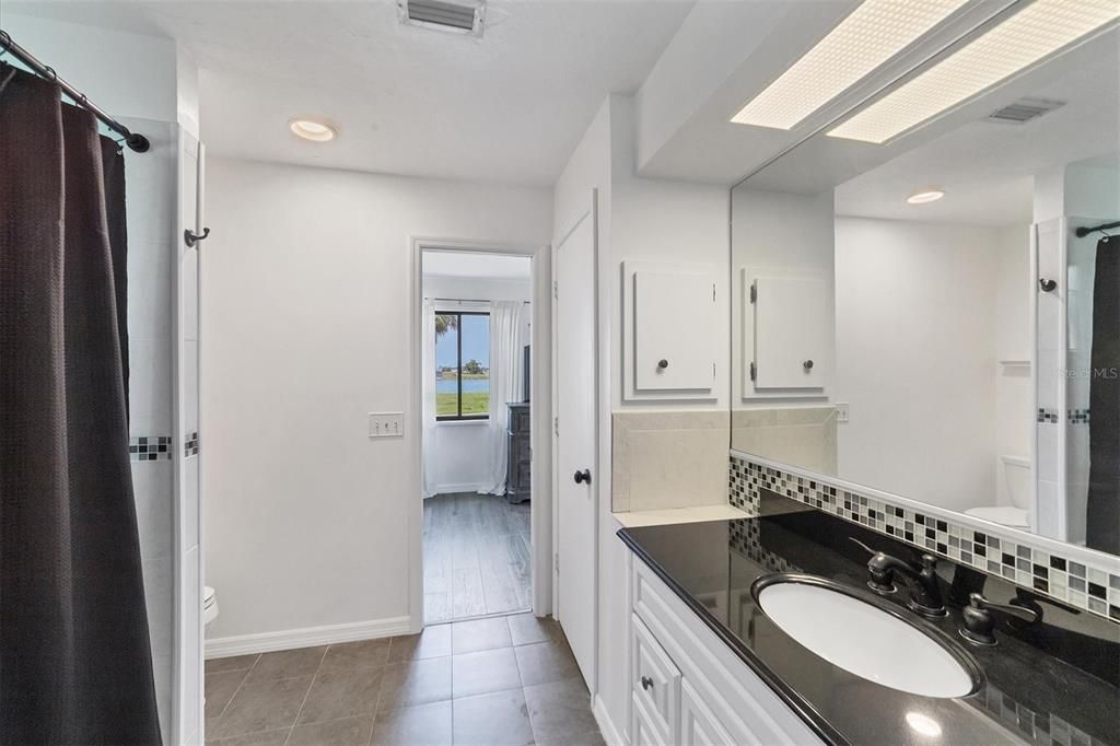 For Sale: $335,000 (3 beds, 2 baths, 2214 Square Feet)