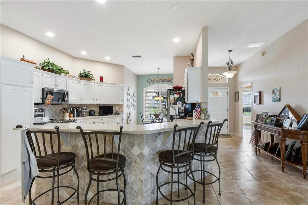 For Sale: $739,000 (3 beds, 2 baths, 1887 Square Feet)