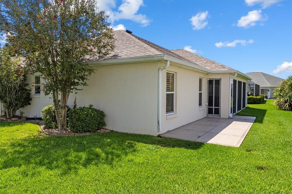 For Sale: $739,000 (3 beds, 2 baths, 1887 Square Feet)